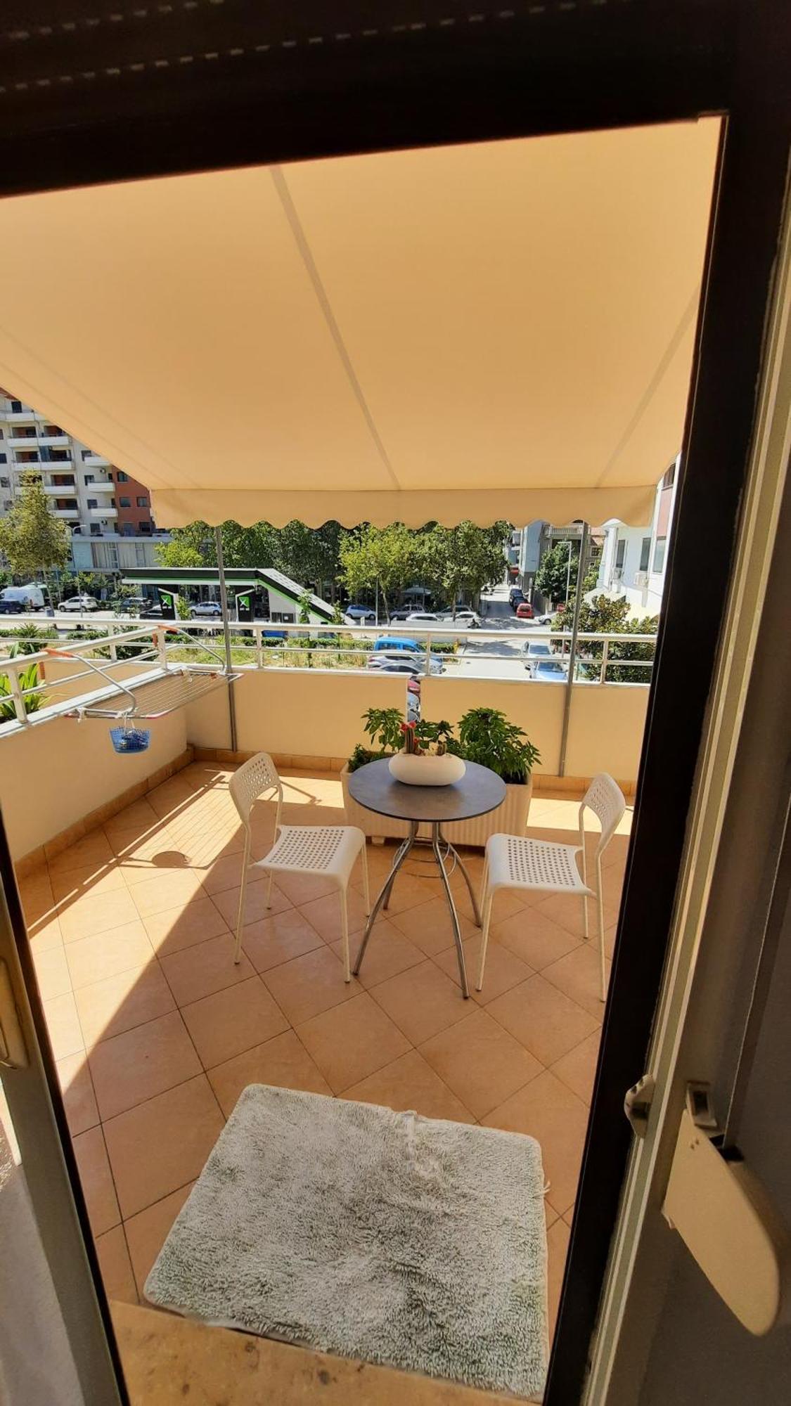 Disy Apartments Vlorë Quarto foto