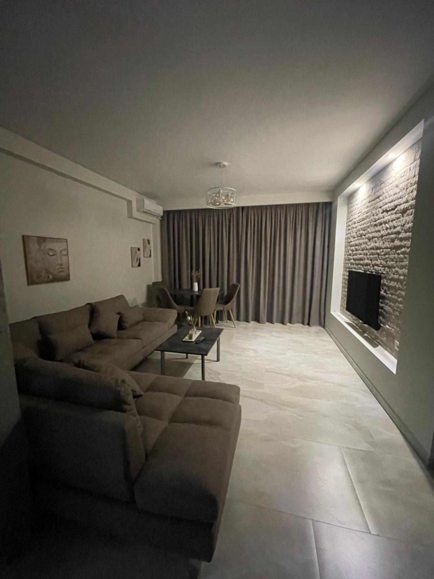 Disy Apartments Vlorë Exterior foto